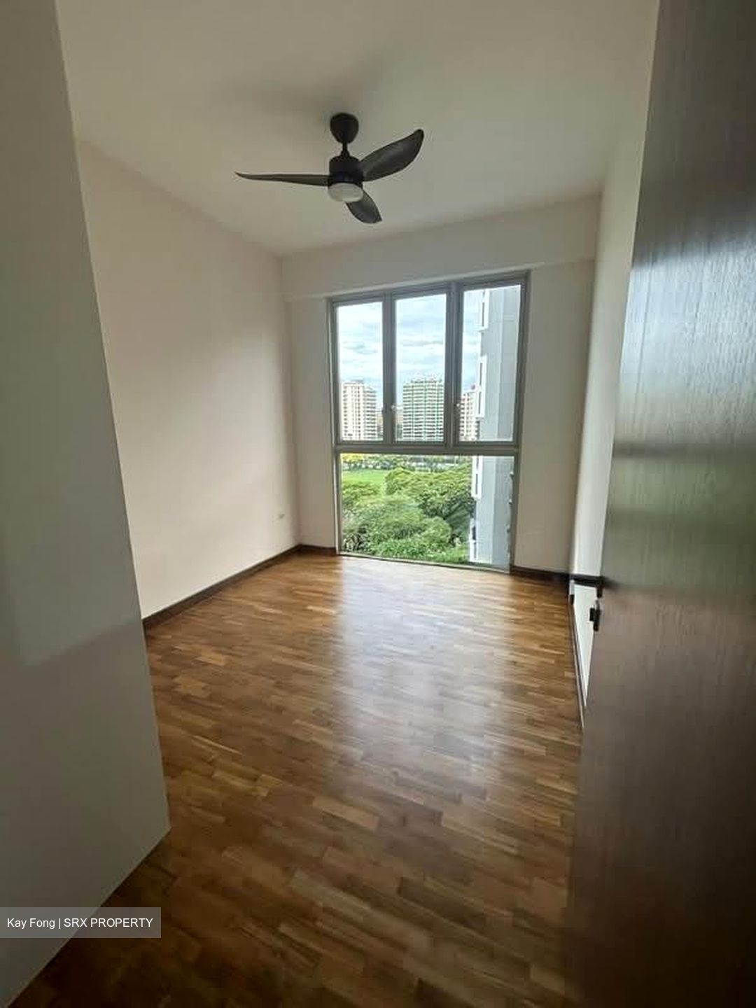 eCO (D16), Condominium #556973131